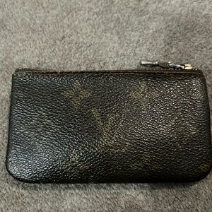 Vintage Louis Vuitton coin wallet